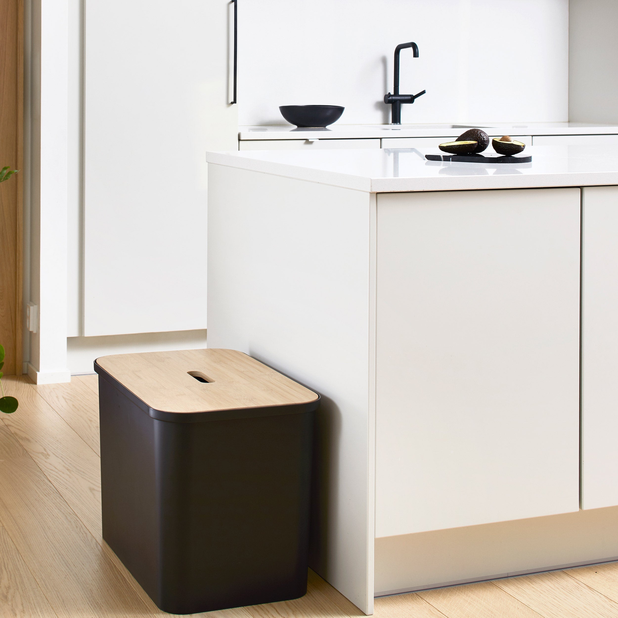 Collect 76 L Recycling Bin